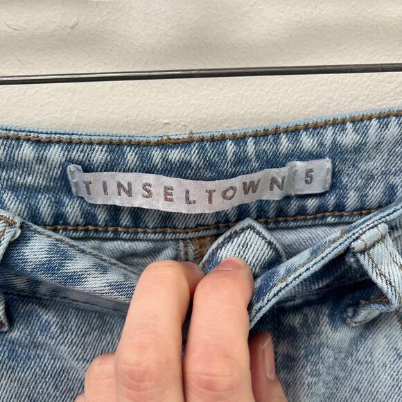 Tinseltown Women's Stonewash Skinny Jeans 5 Distressed High Rise Raw Hem Denim - Picture 6 of 8